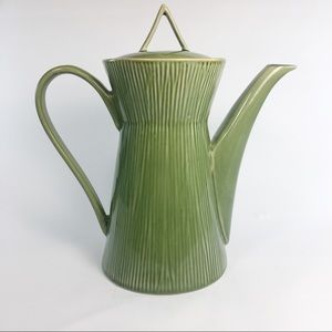 Gibson Elite Lotus Leaf Coffee/Tea Retired 40 oz